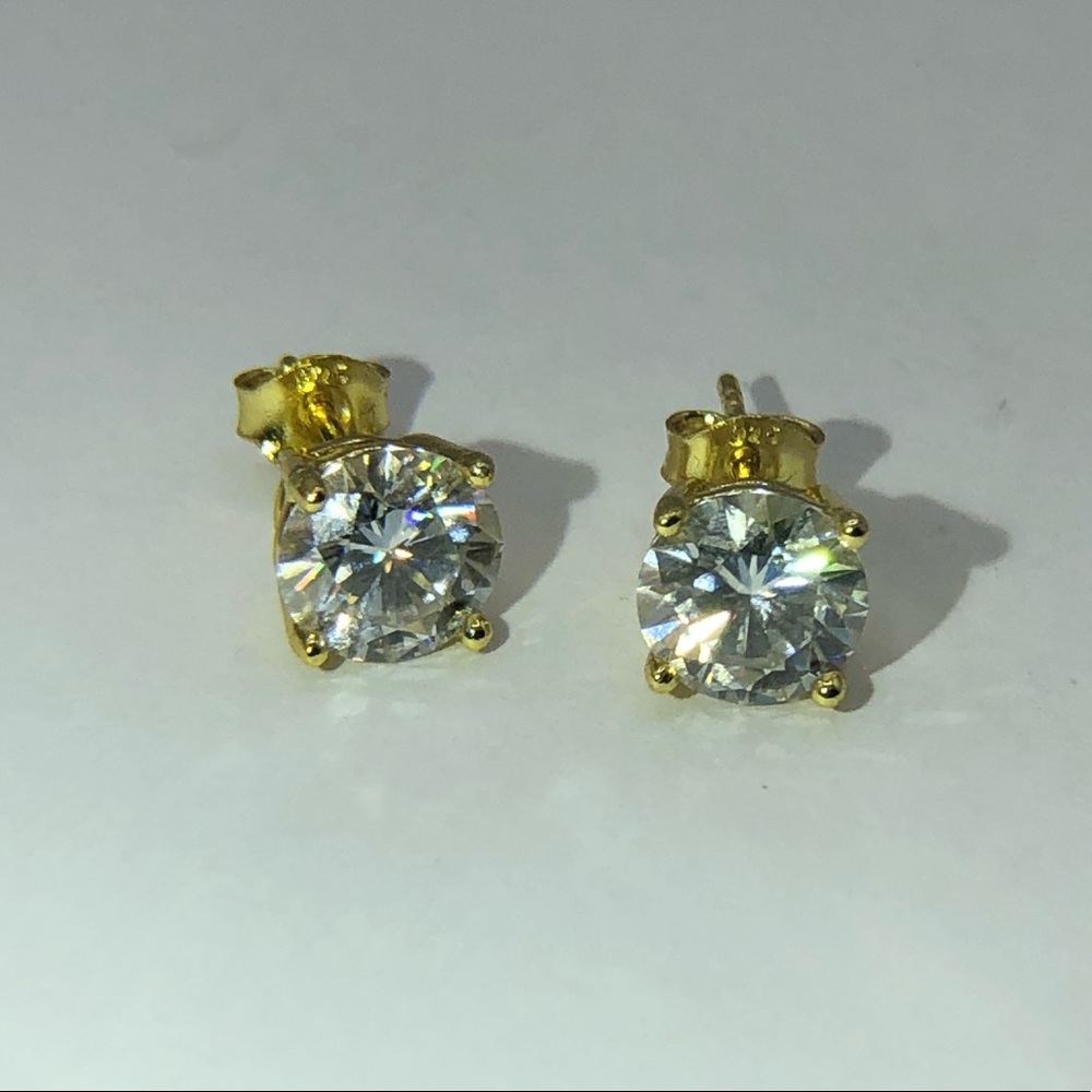 4 tcw D, VVS1 Moissanite Stud Earrings - Picture 2 of 16